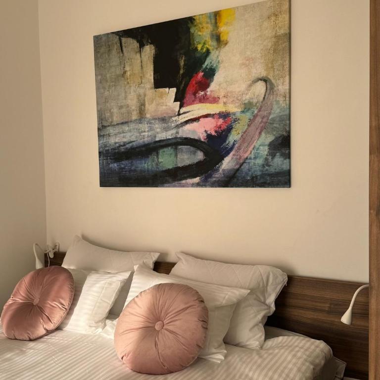 Balconia sunny apartment in centre of Belgrade - One-Bedroom Apartment - 8