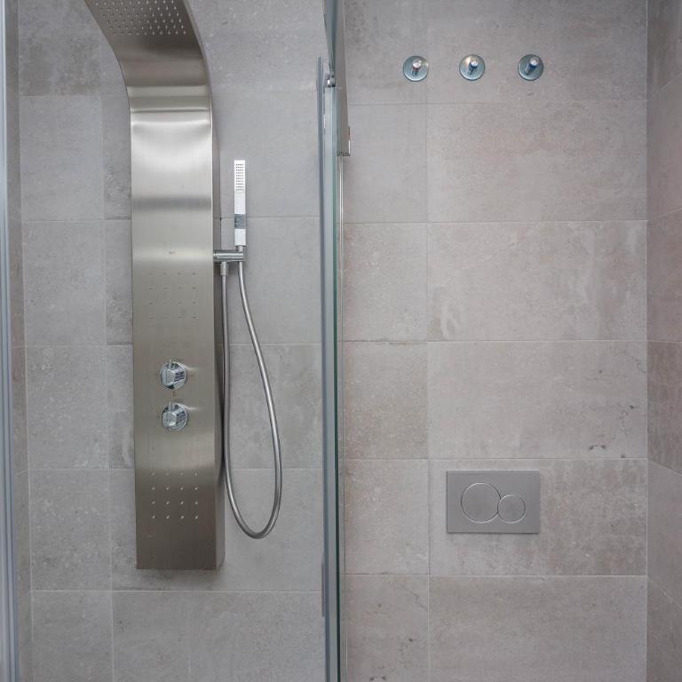 Luxury 2BR Seaviews - Santa Barbara Heights - Apartamento de 2 dormitorios - 38