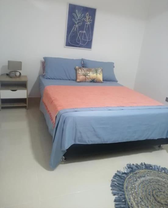 ALQUILO''APARTAMENTO COMPLETO con ZONA PRIVADA SOCIAL BARBECUE BBQ'' para FAMILIAS-3 HABITACION-2 duchas - Apartamento de 3 dormitorios - 32
