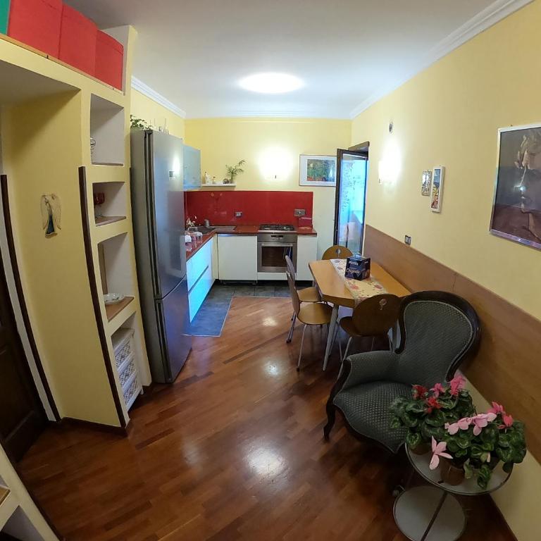 Flavia Apartment - Two-Bedroom Apartment - 2