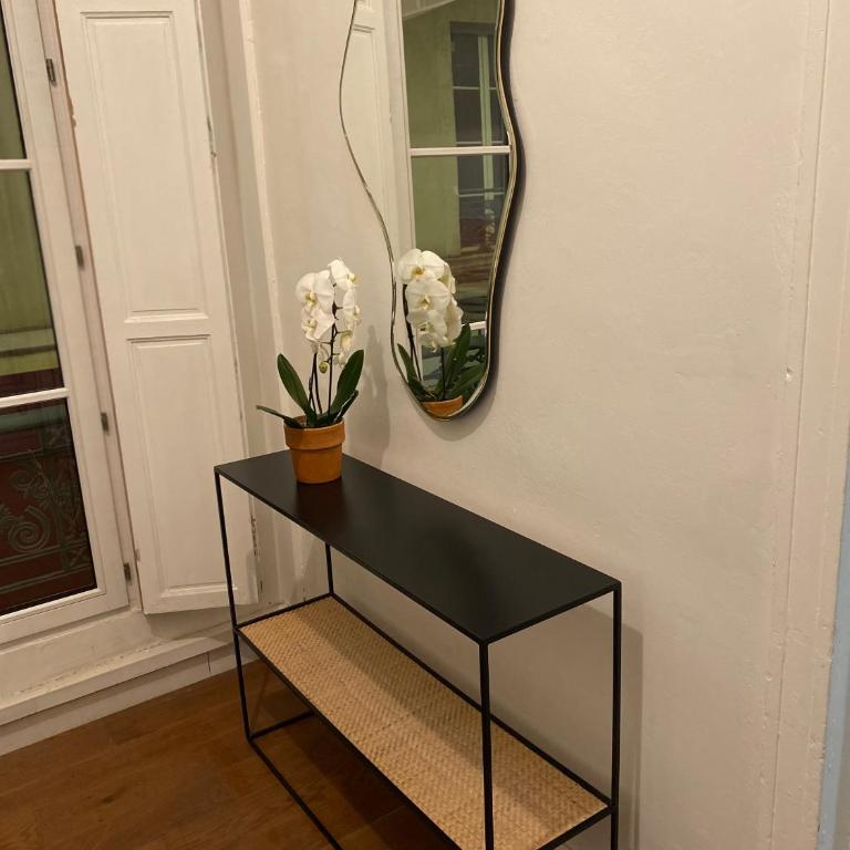 La Halte des Arènes de Nîmes Appartement de charme Terracotta - Apartamento de 2 dormitorios - 16