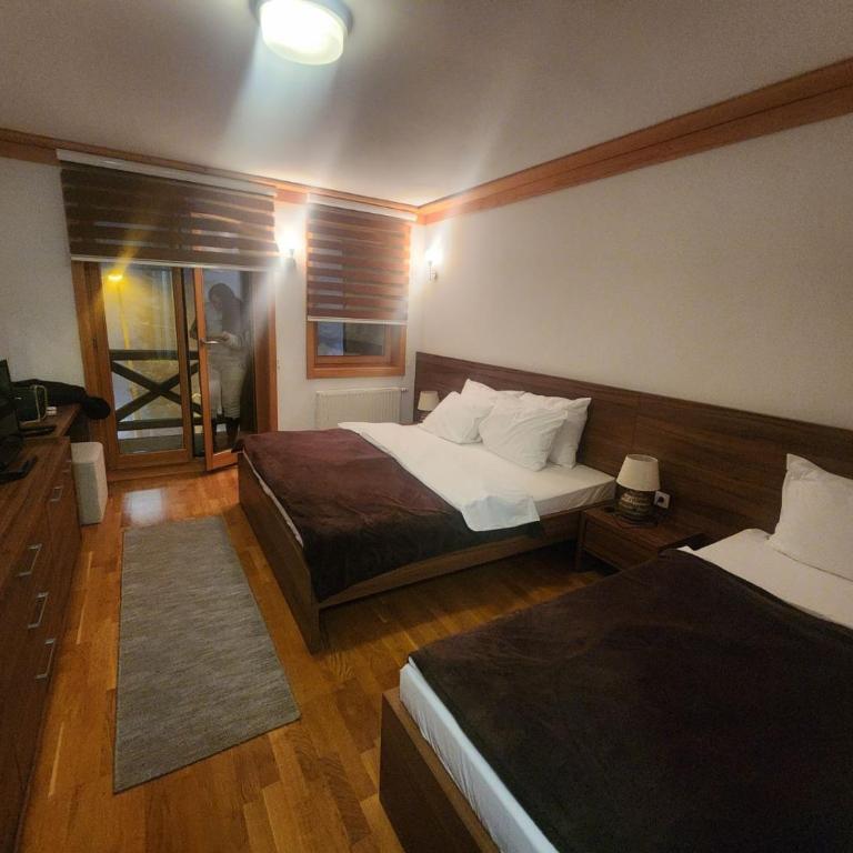 RT apartmani u sklopu hotela Vučko- Jahorina - Comfort Triple Room - 7