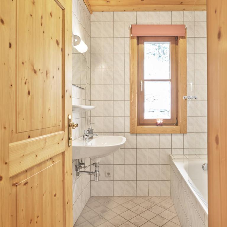 Alpenglück Chalet Schladming - Dachstein by AA Holiday Homes - Chalet - 18