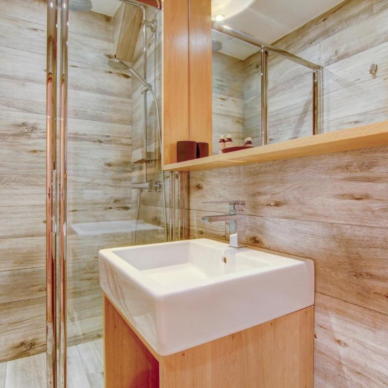 Auberge RDC - Apartamento con 4 dormitorios - 12