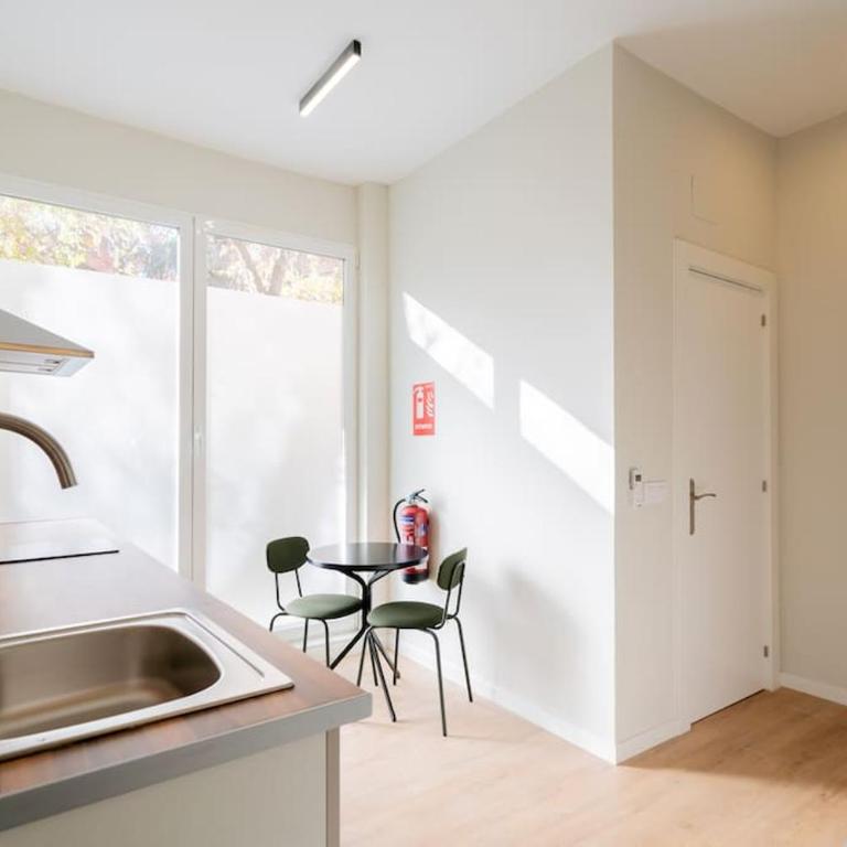 Nice studio in Madrid-Fp02 - Studio Apartment - 17