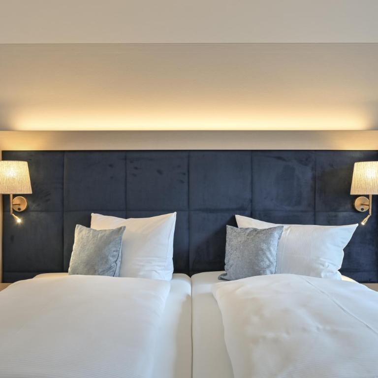 Gästehaus Sankt Ulrich - Doppelzimmer mit Balkon - 2