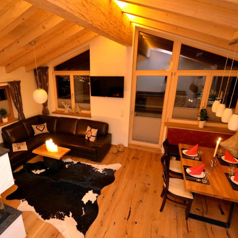 Chalets & Apartments Wachterhof - Deluxe Chalet mit Whirlpool und Sauna - 2
