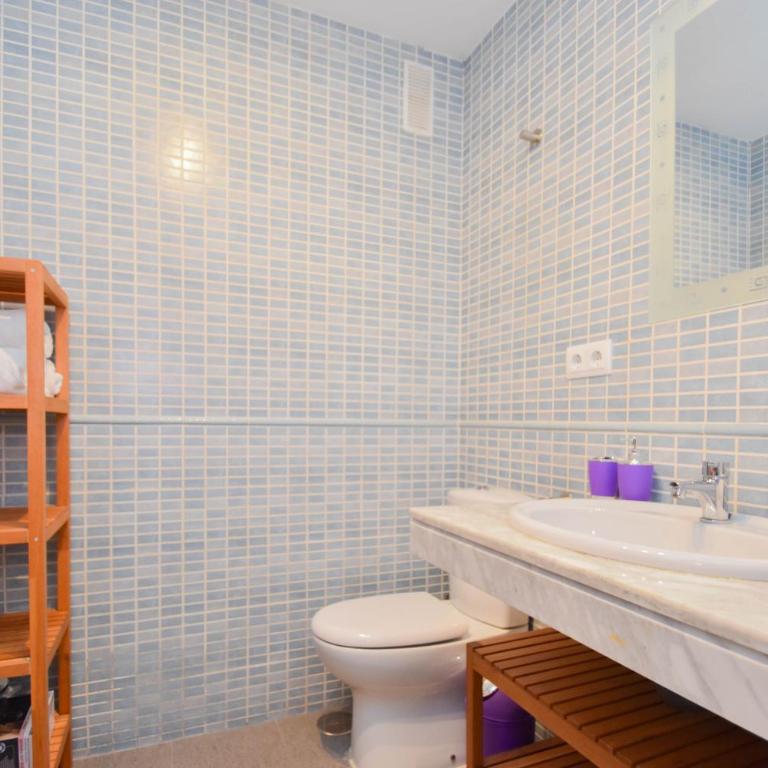 Violeta - Two-Bedroom Apartment - 19