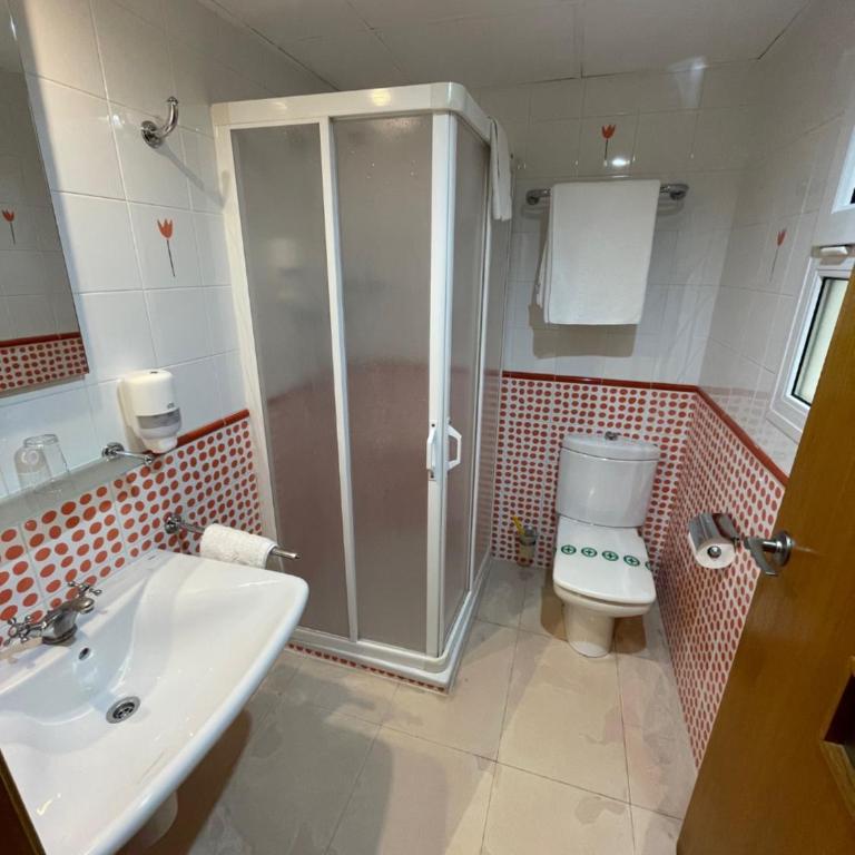 Hotel Tio Pepe - Habitación Doble Económica - 1 o 2 camas - 5