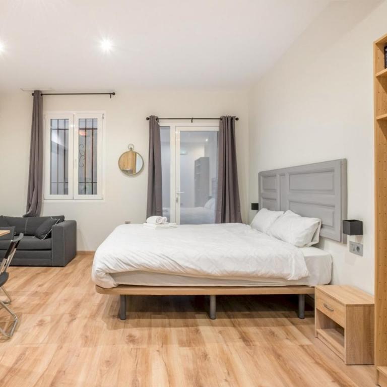 Accessible and Modern- 1 Bedroom 1 Bath- Justice - Studio Apartment - 2