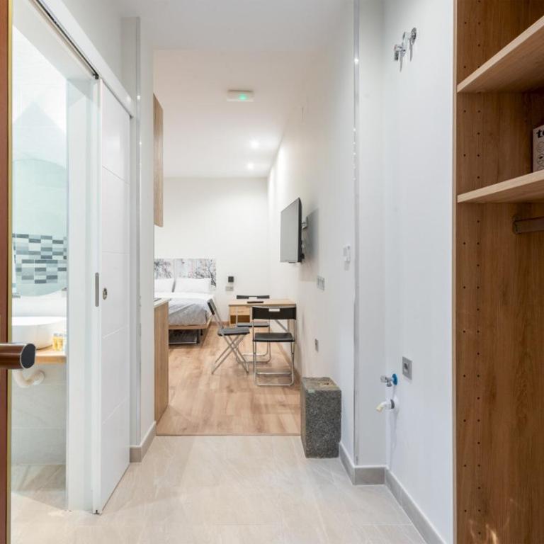 Accessible and renovated- 1Bedroom 1Bath- Justice - Studio Apartment - 13