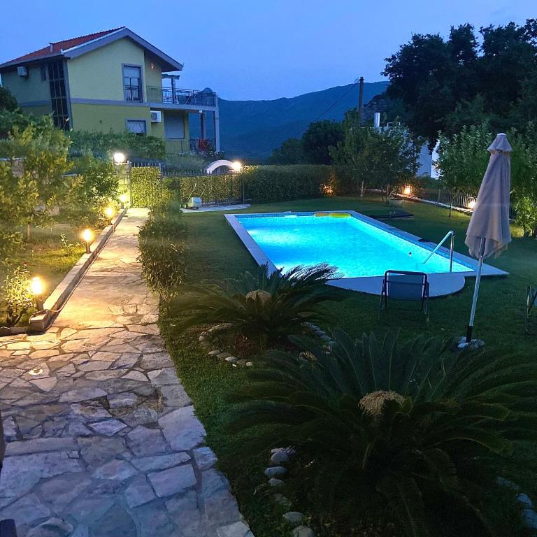 El Mar House - Two-Bedroom House - 8