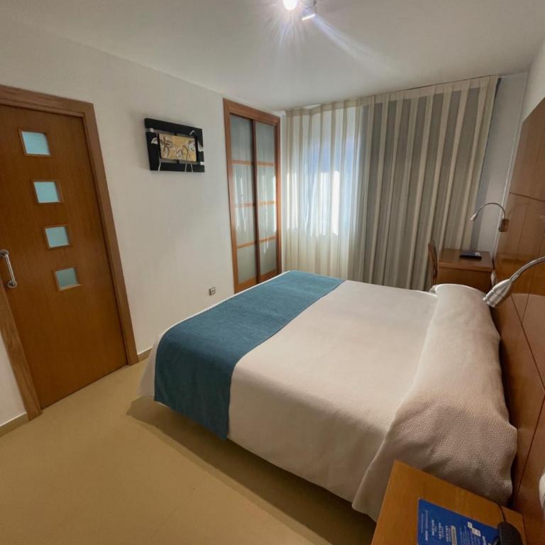 Hotel Tio Pepe - Habitación Doble - 1 o 2 camas - 10