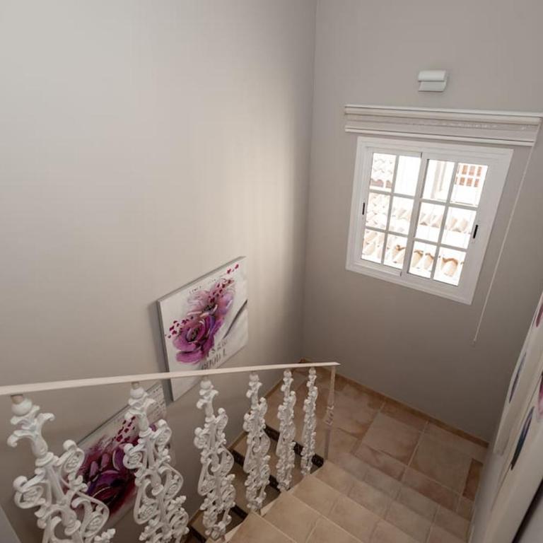 Villa Vanesa luxury private villa with a heated pool, 4 bedrooms and 4 bathrooms - Villa - 41