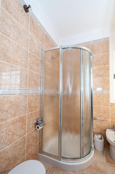Villa Vanesa luxury private villa with a heated pool, 4 bedrooms and 4 bathrooms - Villa - 20