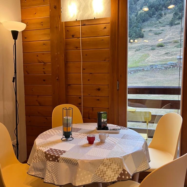 L'ORENETA - Peu del Riu 712 - Vall d'Incles - Soldeu Hut 8367 - Apartamento de 1 dormitorio - 10