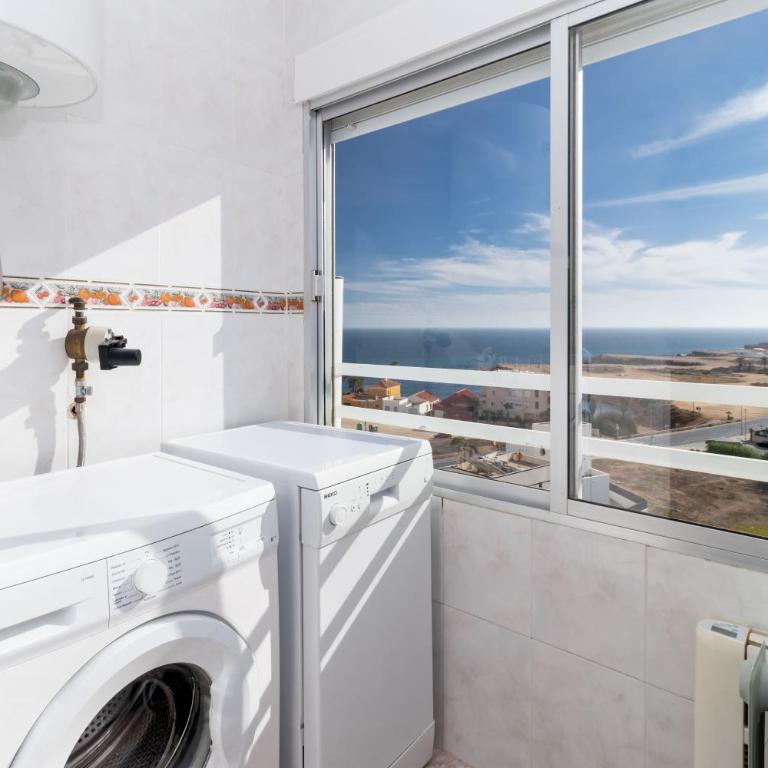 Espanatour PANORAMICO - Three-Bedroom Apartment - 21