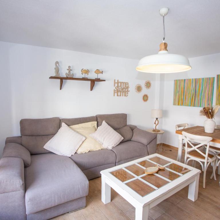 REAL 8 - Two-Bedroom Apartment - 4
