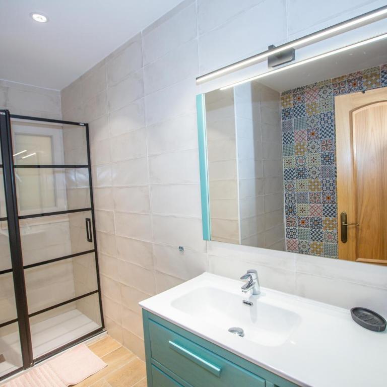 REAL 8 - Two-Bedroom Apartment - 13
