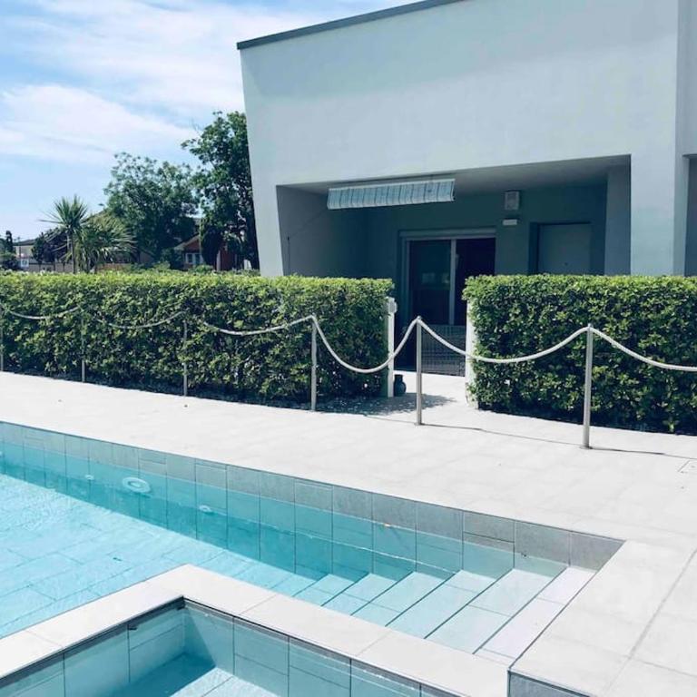 Casa al mare, moderna con piscina e giardino! - Appartamento con 3 Camere da Letto - 48