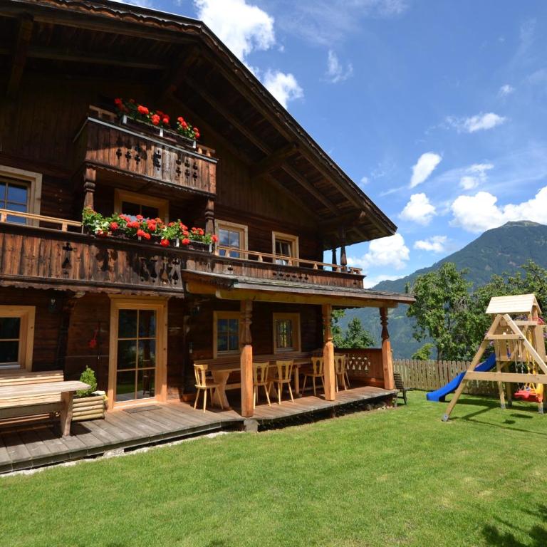 Chalets & Apartments Wachterhof - Superior Chalet mit Whirlpool und Sauna - 9