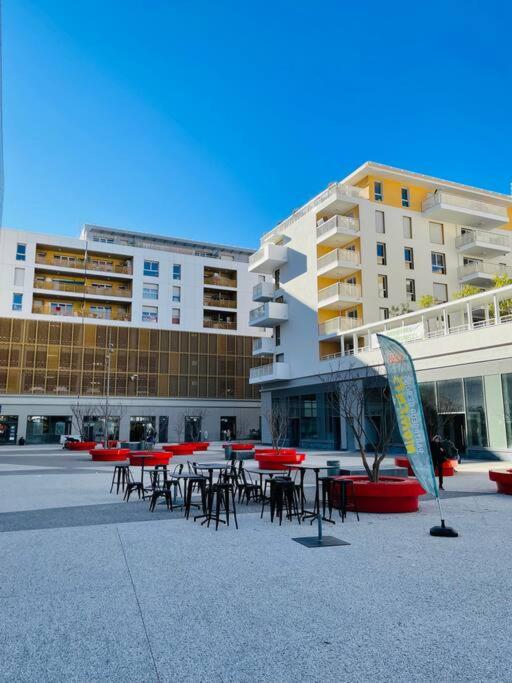 Q&R Renting - Suites Design Modernes et Luxueuses- Confort Parking AC Mer - Appartement 2 Chambres - 33