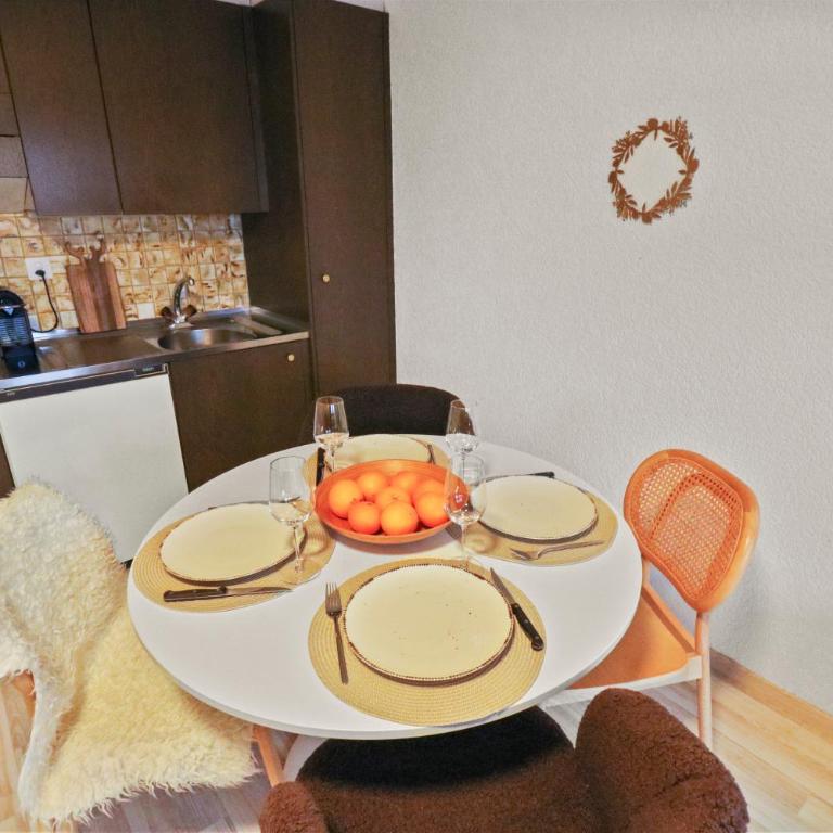 Chaleureux studio proche des pistes de ski - One-Bedroom Apartment - 3