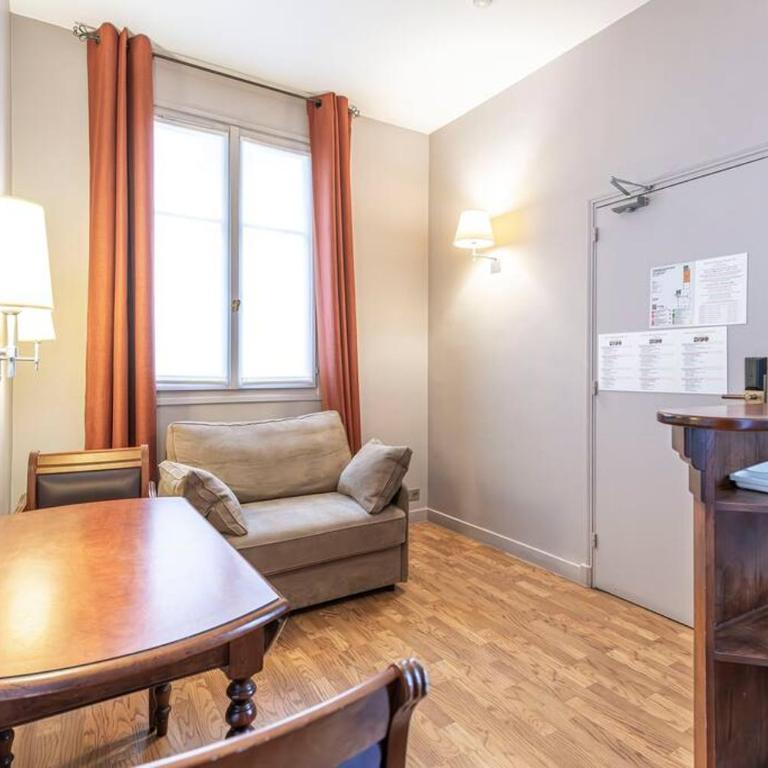 Le Dujardin - Passy Tour Eiffel à pied - 4 personnes- Climatisation - Vue sur Cour - Appartement 1 Chambre - 13