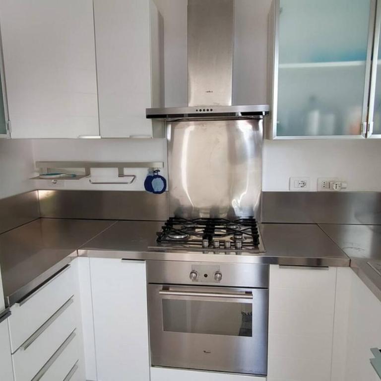 Appartamento Cod 466 - Taunus Vacanze CON PISCINA E SPIAGGIA INCLUSI - Three-Bedroom Apartment - 10