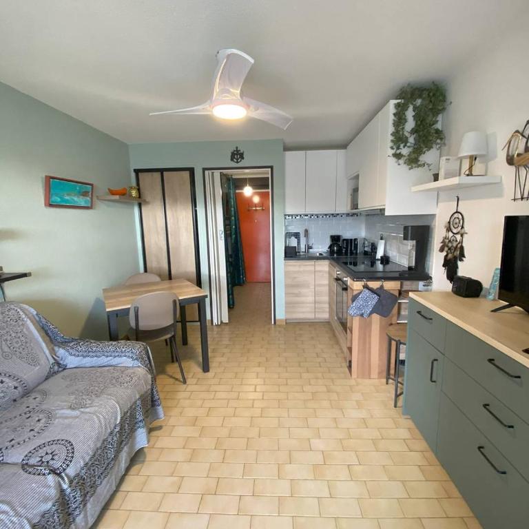 AS24003-Studio cabine à 200m plage-parking privé - Apartment mit Terrasse - 3