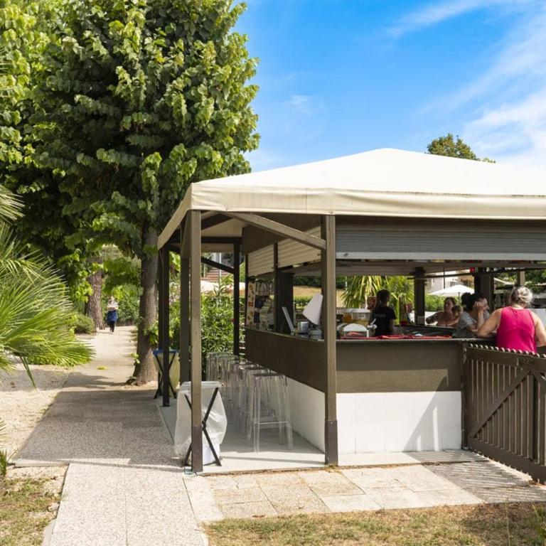 Appartamento Cod 466 - Taunus Vacanze CON PISCINA E SPIAGGIA INCLUSI - Three-Bedroom Apartment - 27