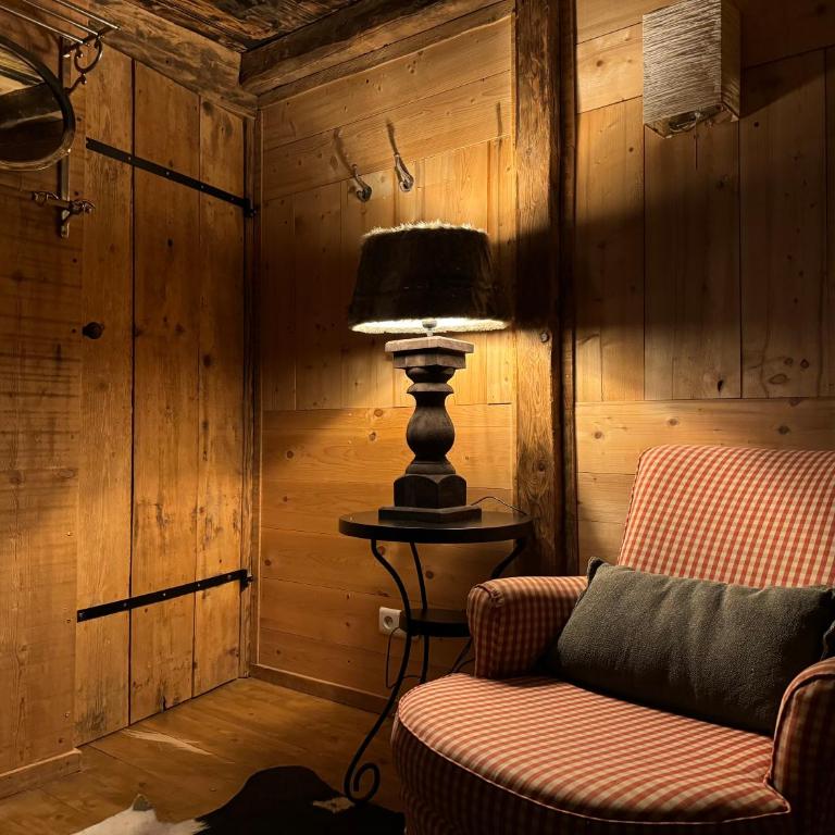 Warm and Stylish Boutique Lodge L'Etoile de Savoie - Chalet 3 Chambres - 23