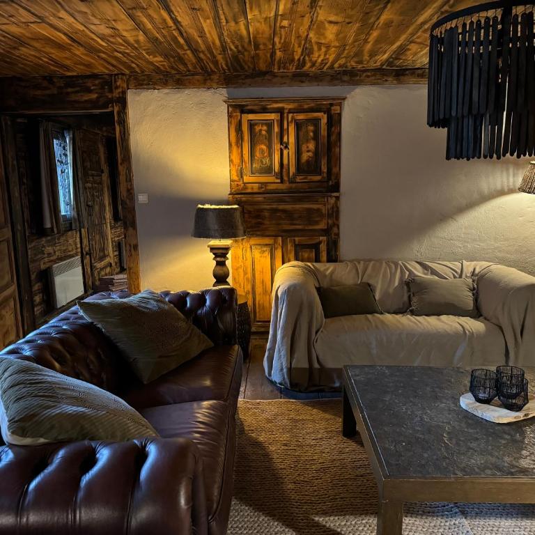 Warm and Stylish Boutique Lodge L'Etoile de Savoie - Chalet 3 Chambres - 9
