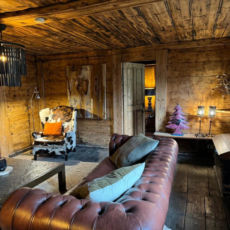 Warm and Stylish Boutique Lodge L'Etoile de Savoie - Chalet 3 Chambres - 11