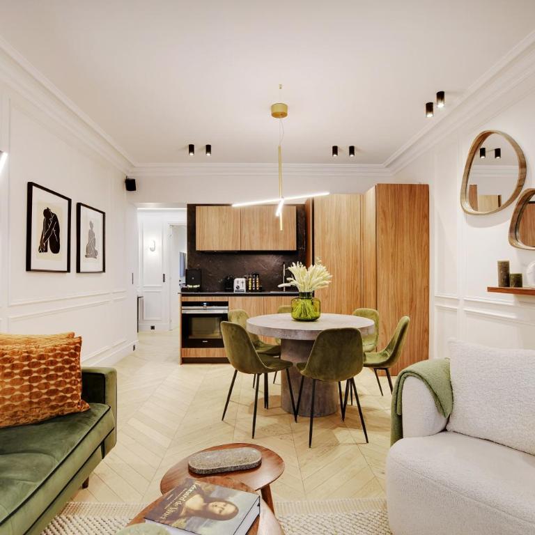 TheLander - Champs Elysées Serviced Apartments - Three-Bedroom Apartment - 4