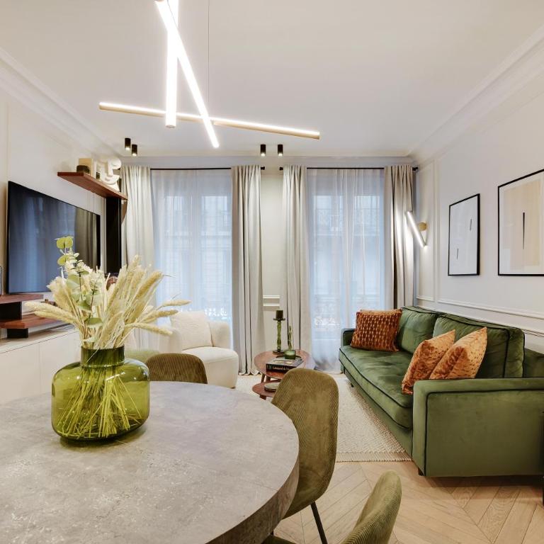 TheLander - Champs Elysées Serviced Apartments - Three-Bedroom Apartment - 6