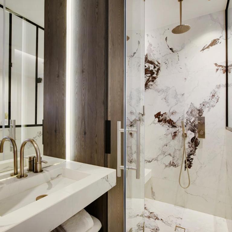 TheLander - Champs Elysées Serviced Apartments - Three-Bedroom Apartment - 13