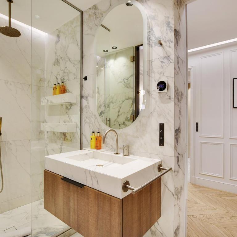 TheLander - Champs Elysées Serviced Apartments - Three-Bedroom Apartment - 19