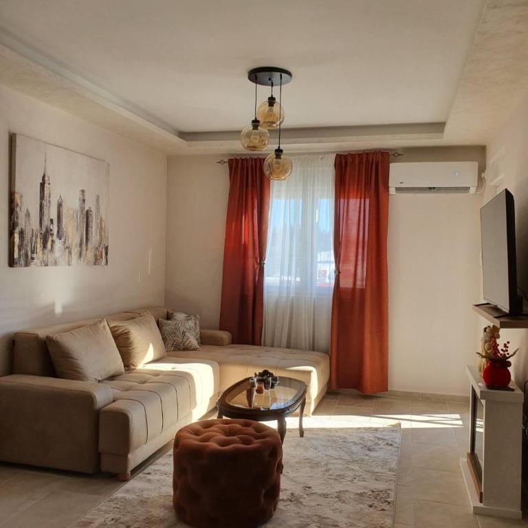 Lux Apartman Jovana - One-Bedroom Apartment - 5