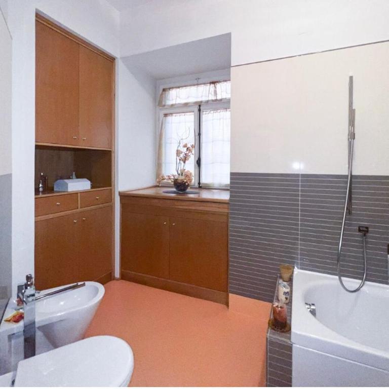 B&B Da Paola - Camera Matrimoniale con Bagno Privato Esterno - 11