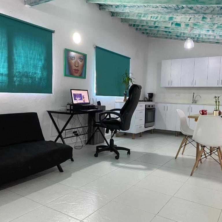 Excelente apartamento Envigado - Full Equipamento. - Two-Bedroom Apartment - 24