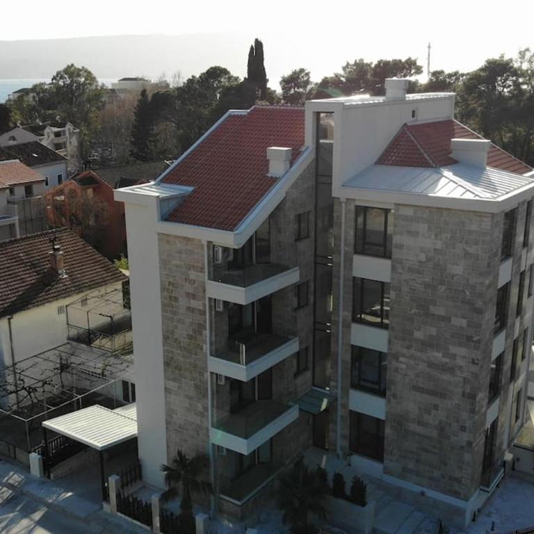 Park Residence 7 - 1 br & Parking at Tivat Center - One-Bedroom Apartment - 16
