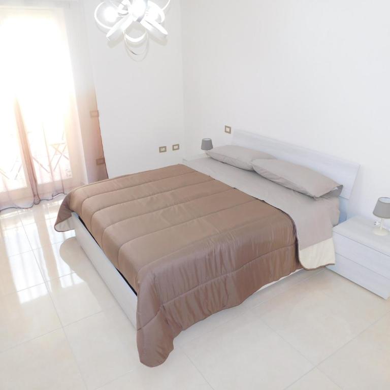 Cariteo Home - Appartamento con 2 Camere da Letto - 6