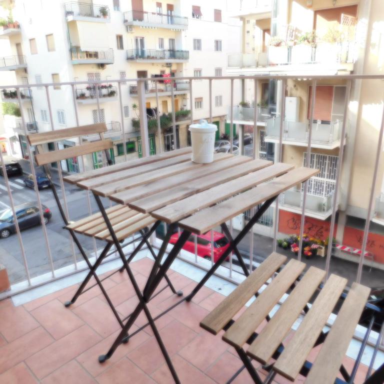 Cariteo Home - Appartamento con 2 Camere da Letto - 13