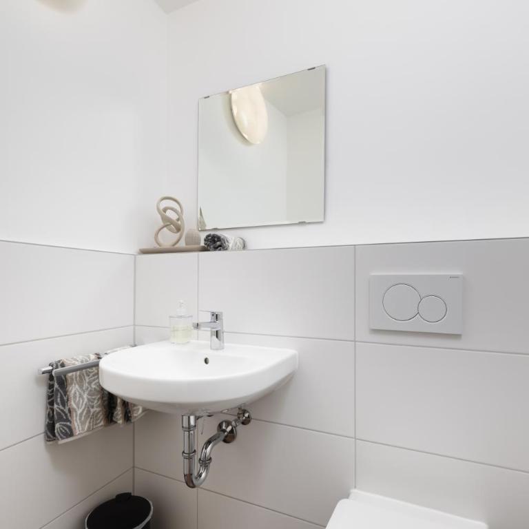 Primero City-Loftdomizil I 84qm Innenstadt Rathaus I Gemeinschaftsterrasse 6 P - Loft - 13
