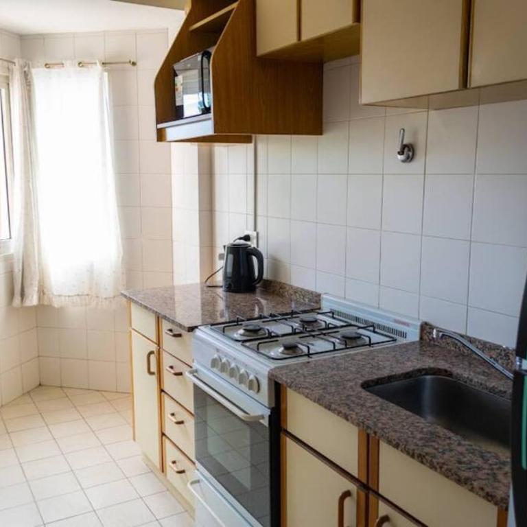 Hermoso Departamento frente al Lago con cochera - Apartamento de 2 dormitorios - 15