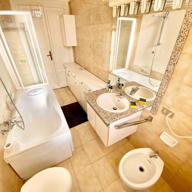 [In centro]10 minuti dal duomo - Appartamento con 1 Camera da Letto - 14