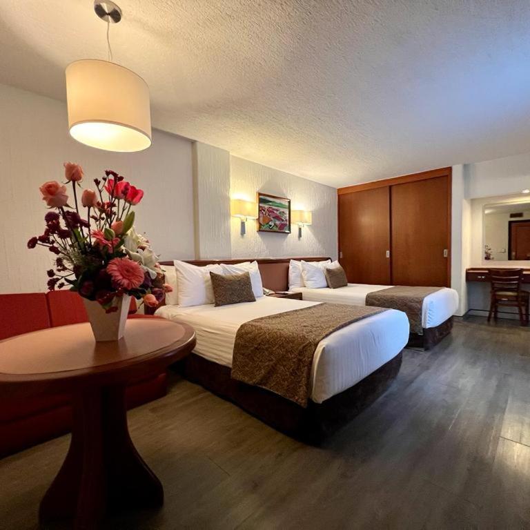 Hotel Metropol - Habitación Doble Superior - 4