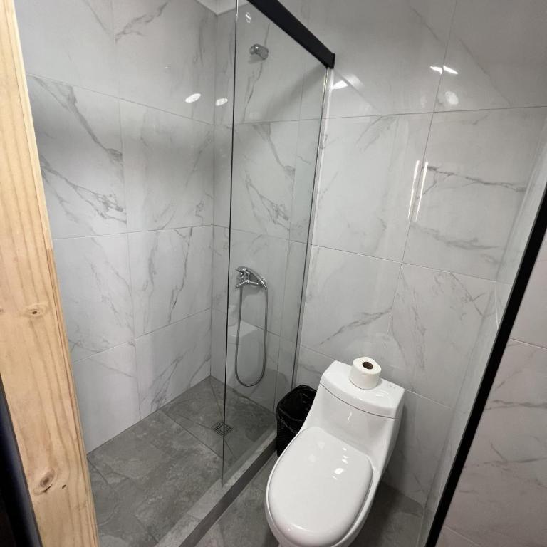 VOY Hostales - 4 Norte - Habitación Doble Estándar - 7