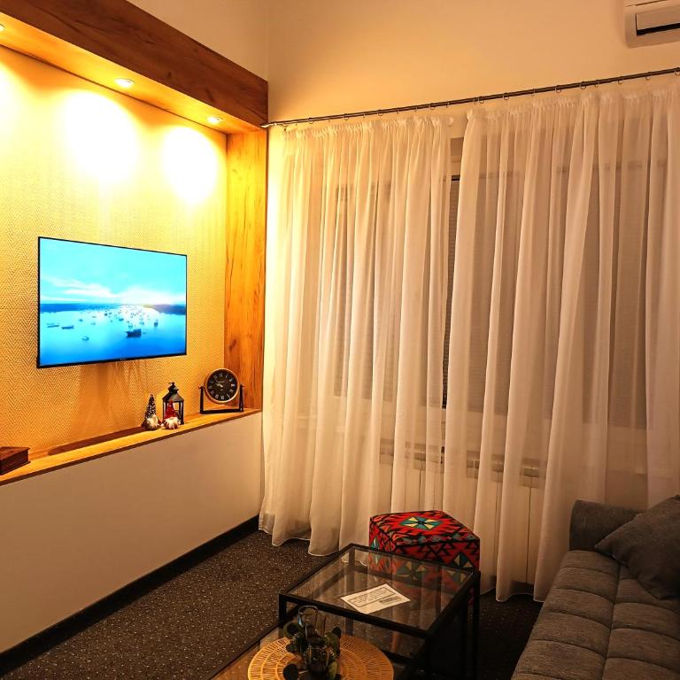 Apartman City Peace Sarajevo, 72 m2, free parking - Apartment - 8